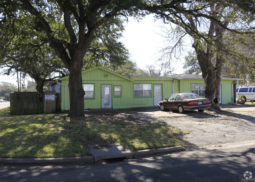More Photos Of 516 N Tx-3 Hwy, League City Freestanding For Lease