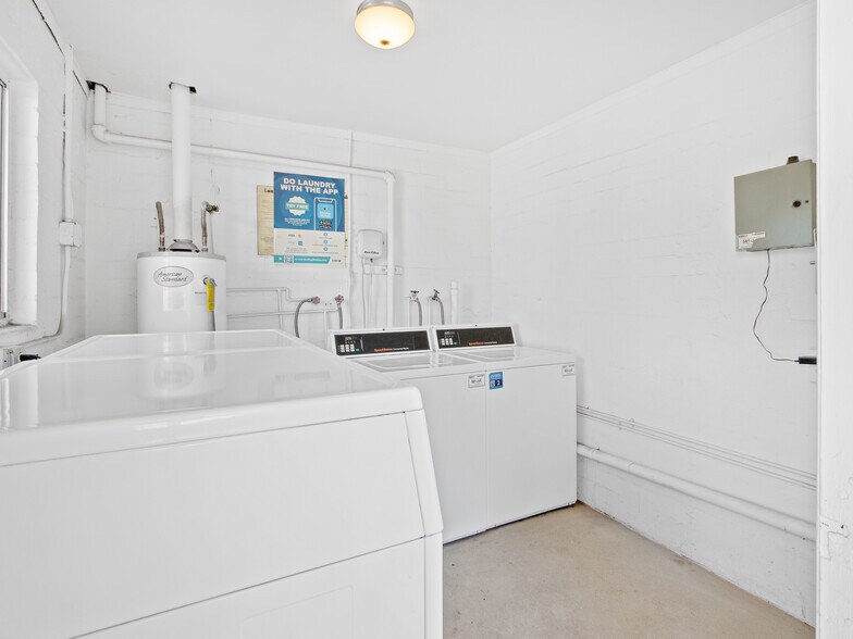 More Photos Of 4309 N 13th Pl, Phoenix Apartments For Sale