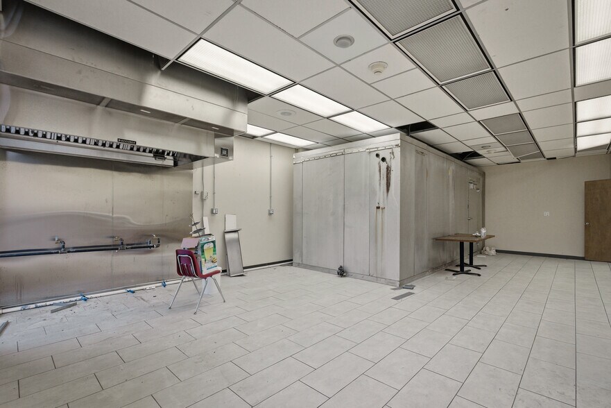 More Photos Of 2500 Turner Rd, Richmond Loft Creative Space For Sale