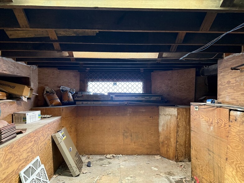 More Photos Of 1201 Griffin St W, Dallas Office For Sale