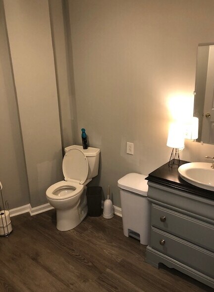 More Photos Of 4 S Tennessee St, Cartersville Office For Lease