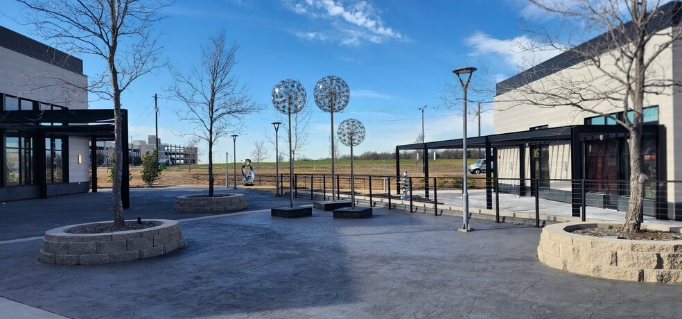 More Photos Of 6560 John Hickman Pky, Frisco Storefront For Lease