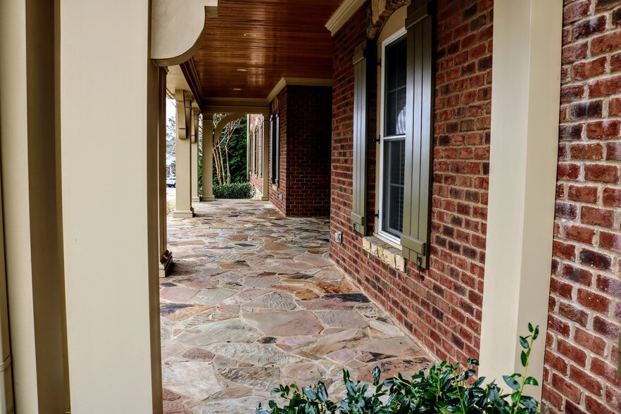 More Photos Of 3662 Cedarcrest Rd, Acworth Medical For Lease