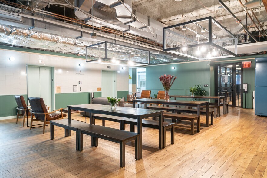 More Photos Of 1900 Market St, Philadelphia Coworking Space