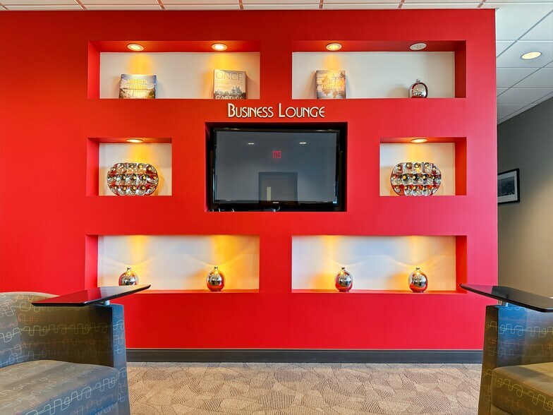 More Photos Of 2355 Highway 36 W, Roseville Coworking Space