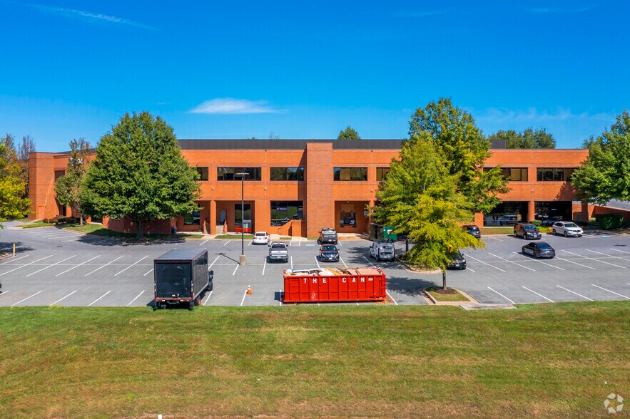 More Photos Of 20358-20386 Seneca Meadows Pky, Germantown Research And Development For Lease