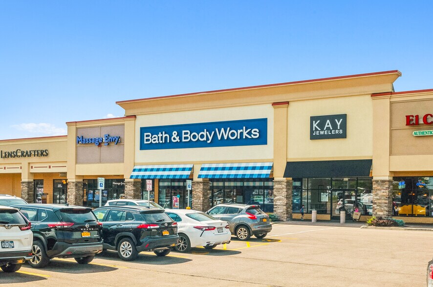 More Photos Of 3670 McKinley Pky, Buffalo Unknown For Lease