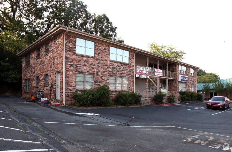 More Photos Of 5000 John F Kennedy Blvd, North Little Rock Office For Lease