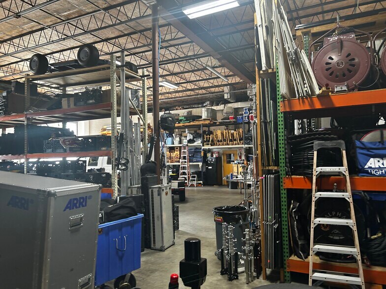 More Photos Of 4241 N 114th Ter, Clearwater Manufacturing For Sale