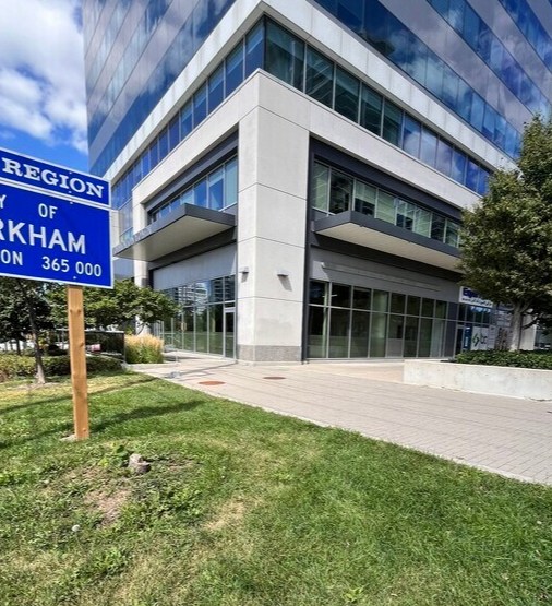 Primary Photo Of 7191 Yonge St, Markham Medical For Lease
