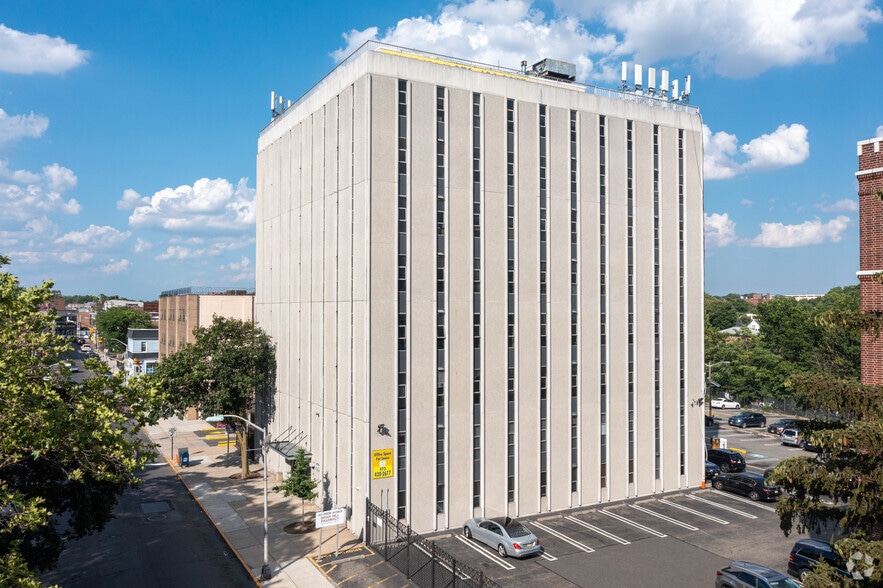 More Photos Of 50 Union Ave, Irvington Unknown For Lease