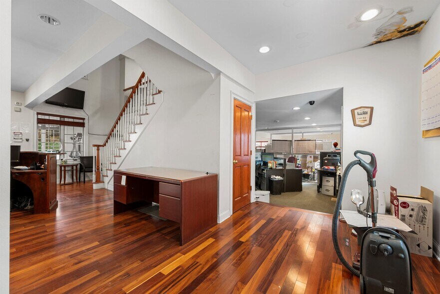 More Photos Of 1195 State Route 208, Monroe Unknown For Lease