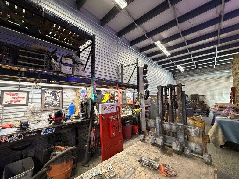 More Photos Of 9335 Commerce Center St, Highlands Ranch Warehouse For Sale
