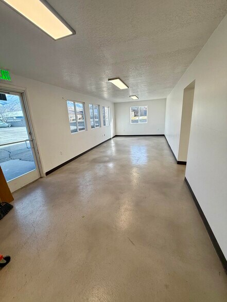 More Photos Of 15 E 700 N, Orem Office For Sale