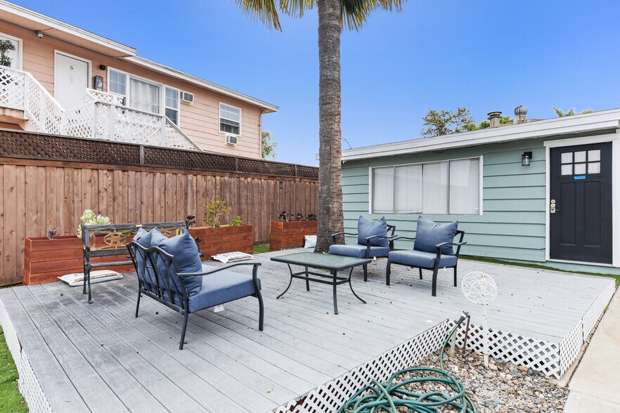 More Photos Of 4837 Castle Ave, San Diego Apartments For Sale