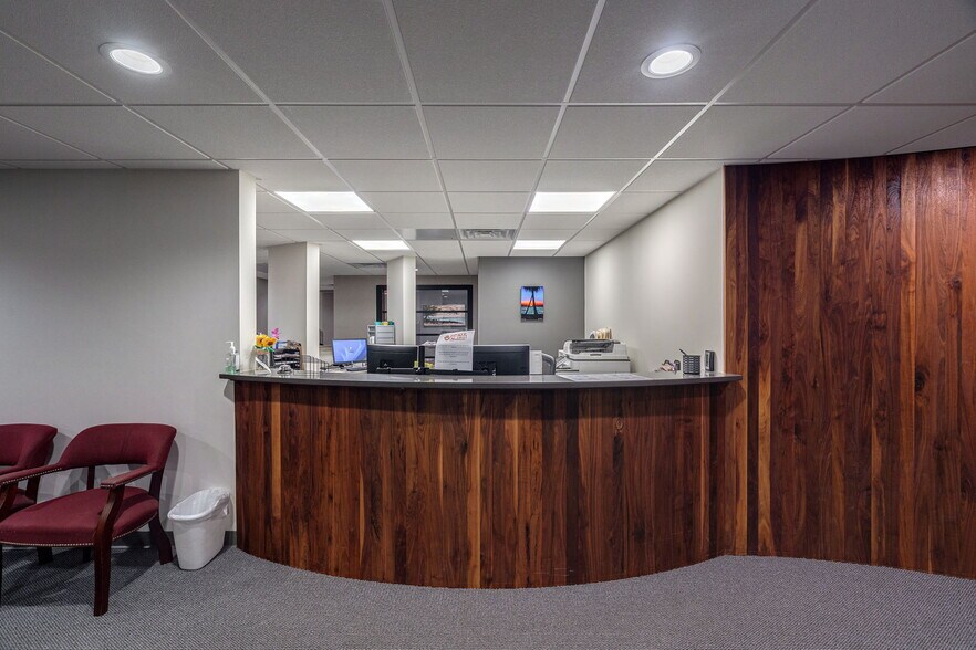 More Photos Of 195 King Ave, Athens Medical For Lease