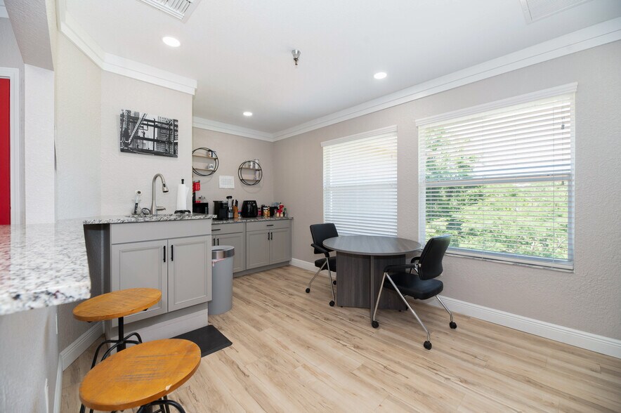 More Photos Of 531 S SR 434, Altamonte Springs Office For Sale