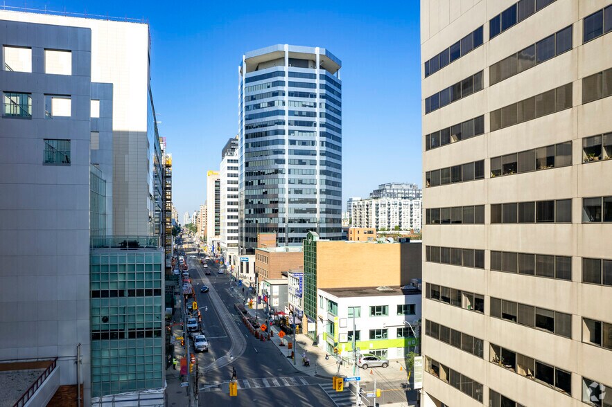 More Photos Of 22 St Clair Ave E, Toronto Office For Lease