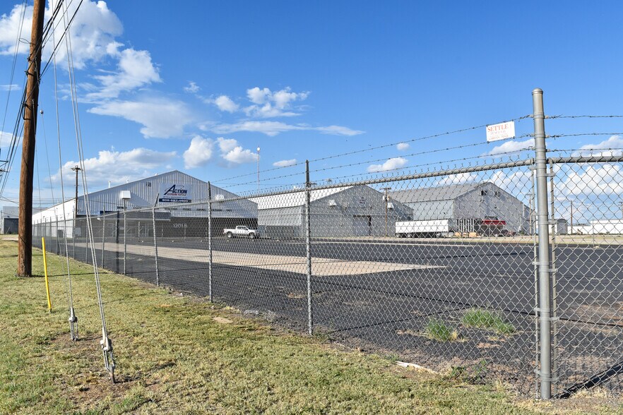 Primary Photo Of 1201 E 50th St, Lubbock Warehouse For Lease