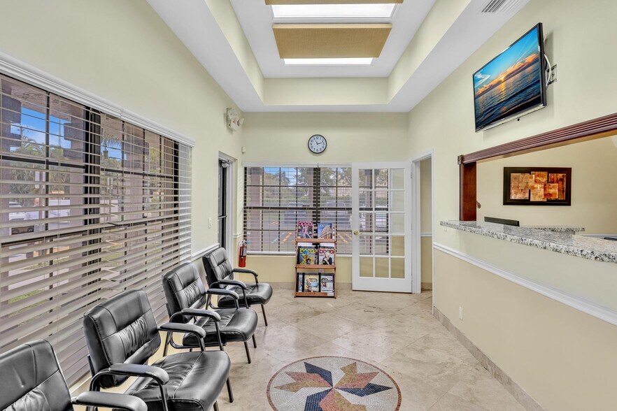 More Photos Of 5341 W Atlantic Ave, Delray Beach Medical For Sale