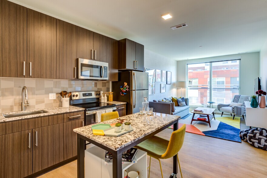 More Photos Of 190 Pleasant St, Malden Apartments For Lease