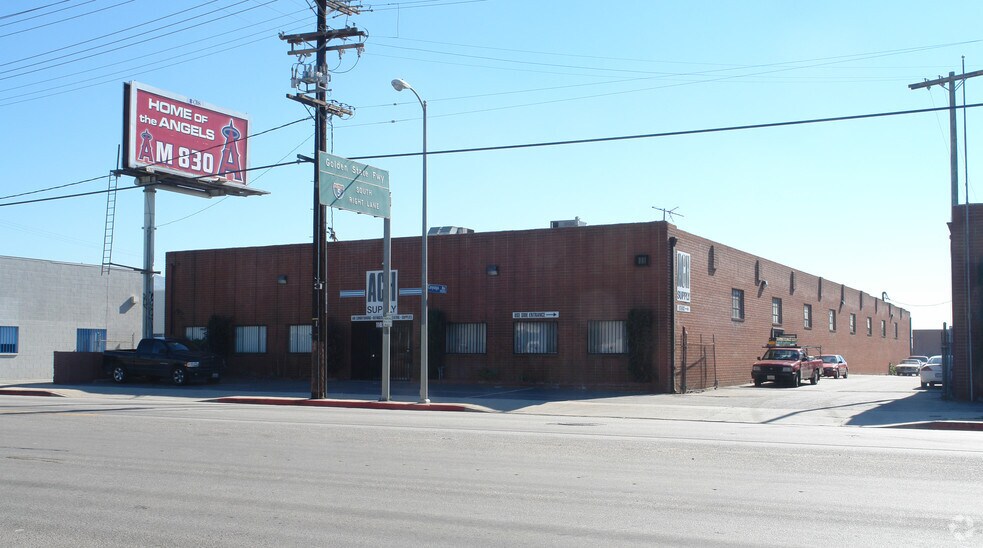 Primary Photo Of 11626 Tuxford St, Sun Valley Warehouse For Lease