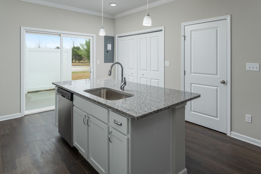 More Photos Of 7521 Middle Valley Rd, Hixson Apartments For Sale