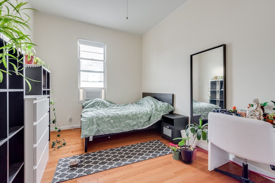 More Photos Of 2020 Bleecker St, Ridgewood Multifamily For Sale