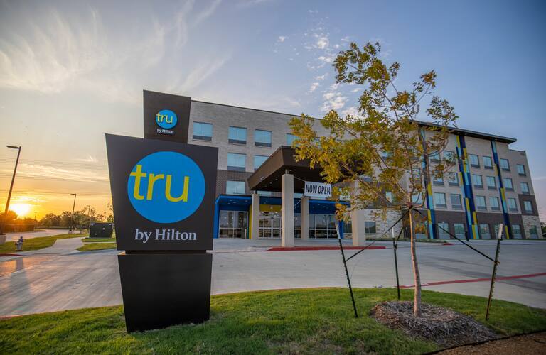 More Photos Of 1553 N Central Expy, Allen Hotel For Sale