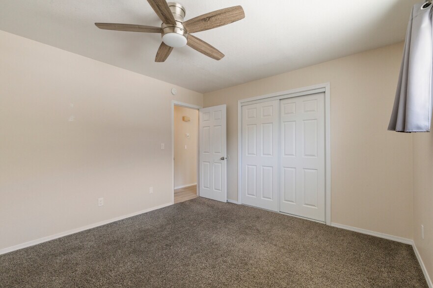 More Photos Of 1754 Kimberly Dr, Klamath Falls Multifamily For Sale