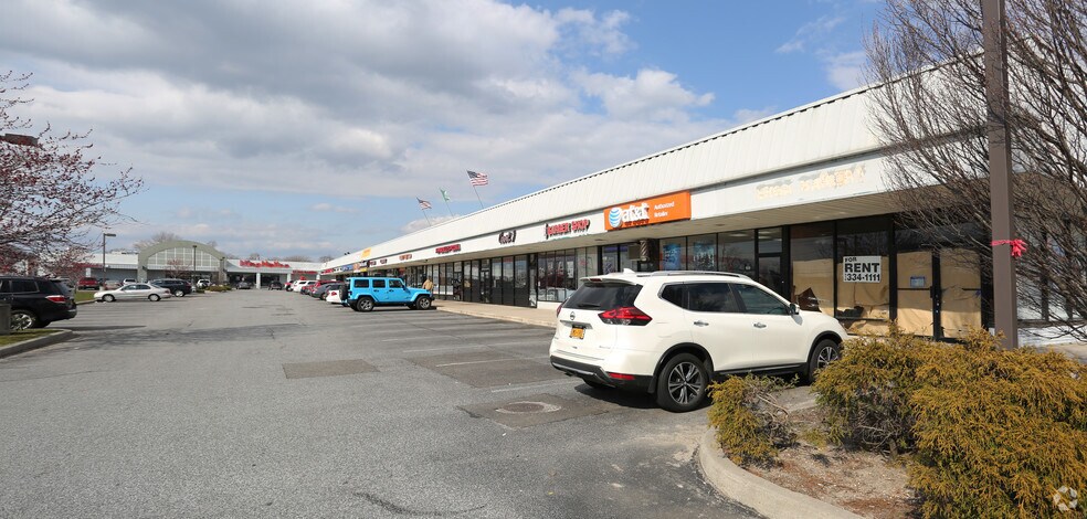 More Photos Of 548-598 Stewart Ave, Bethpage Unknown For Lease