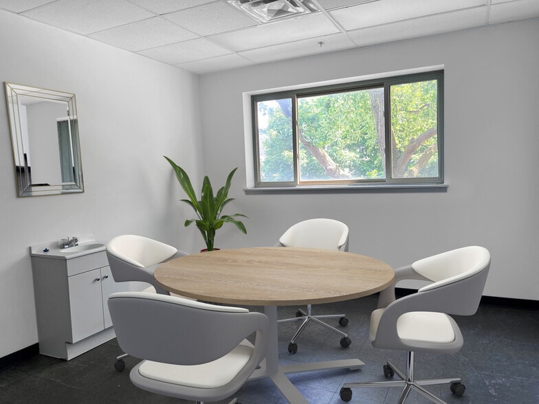 More Photos Of 1700 W Cortland St, Chicago Office For Lease