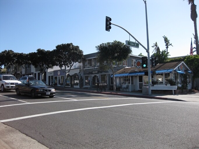 More Photos Of 703-735 S Coast Hwy, Laguna Beach Storefront For Lease