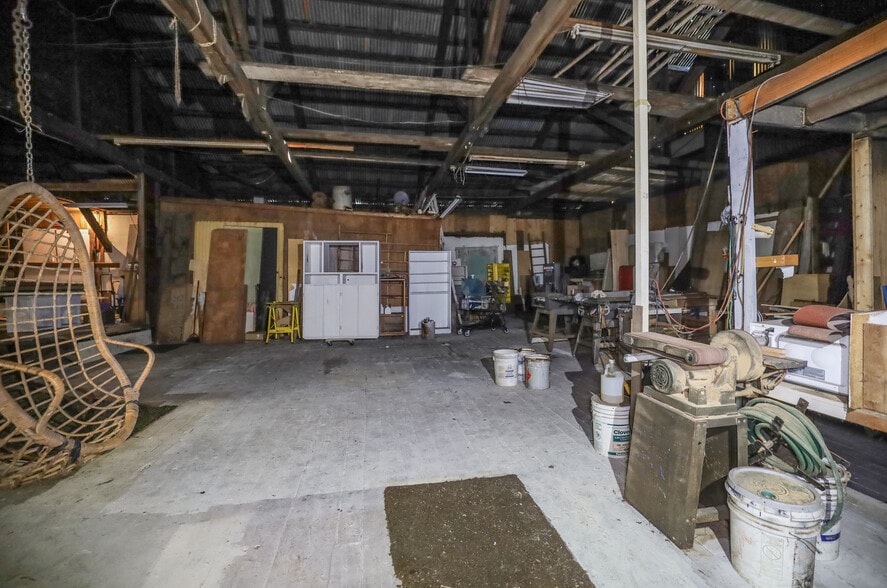 More Photos Of 411 S Jefferson St, Aberdeen Industrial For Sale