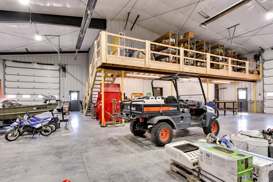 More Photos Of 1058 Sunburst Ln, Mead Warehouse For Sale