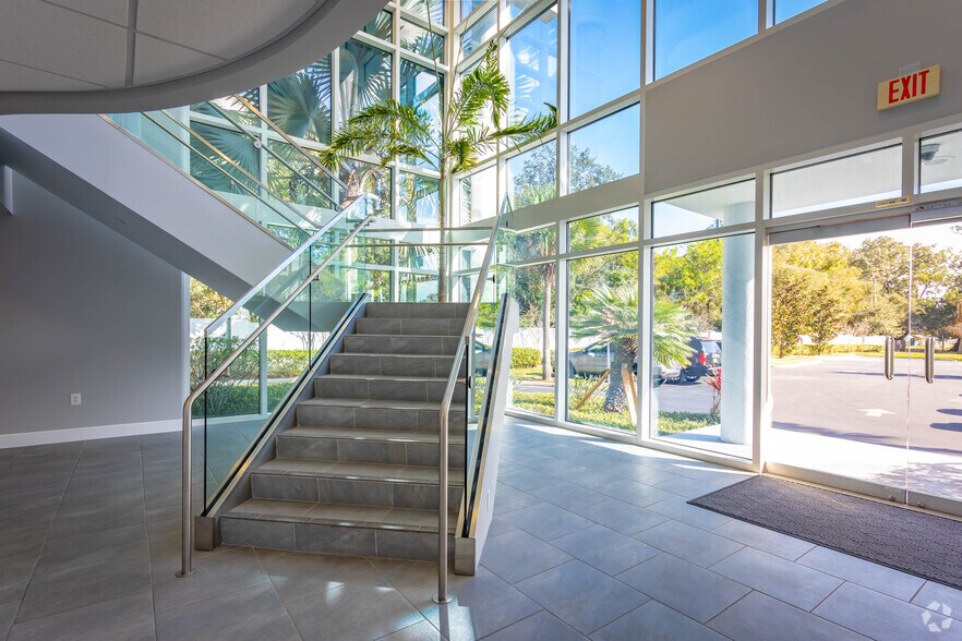 More Photos Of 1725 W Dr Martin Luther King Jr Blvd, Tampa Medical For Lease