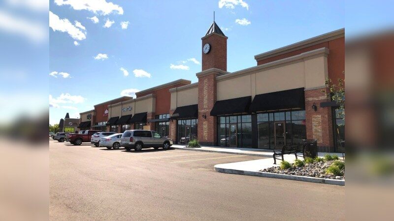 More Photos Of 6304 50th St, Beaumont Storefront For Lease
