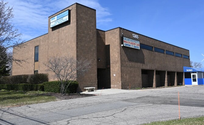 Primary Photo Of 1385 E 12 Mile Rd, Madison Heights Medical For Lease