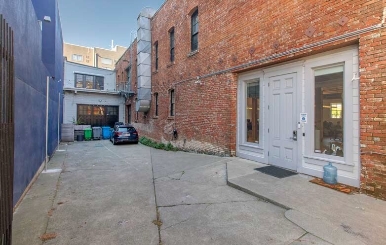 More Photos Of 3001 19th St, San Francisco Office For Lease