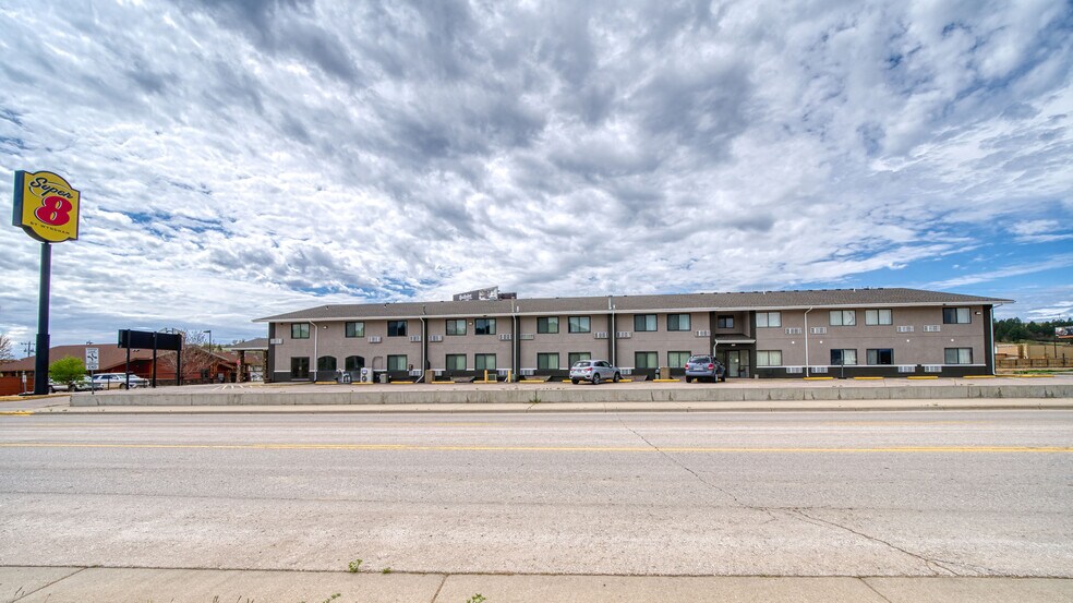 More Photos Of 2600 Whitewood Service Rd, Sturgis Hotel For Sale