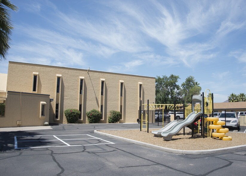 More Photos Of 2627 E Thomas Rd, Phoenix Office For Lease