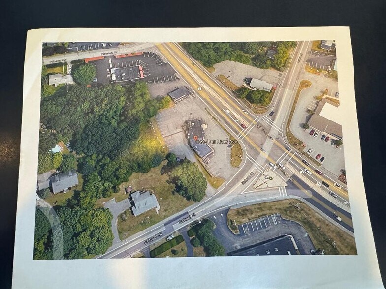 More Photos Of 1393 Fall River, Seekonk General Retail For Sale