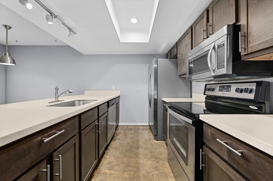 More Photos Of 3416 Willowrun Dr, Austin Apartments For Sale