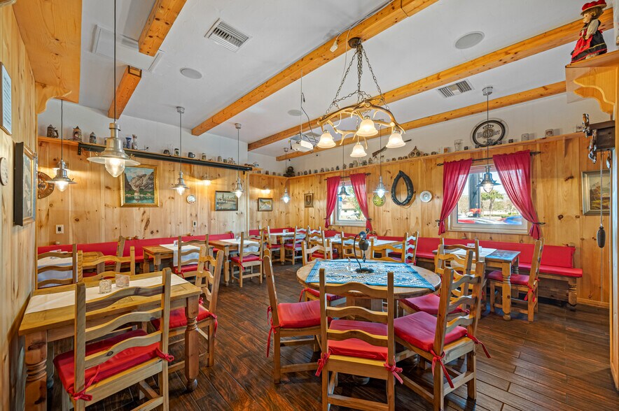 More Photos Of 1995 E Bay Dr, Largo Restaurant For Sale