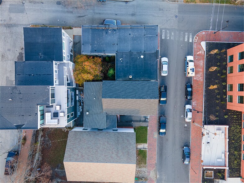 More Photos Of 69 Newbury St, Portland Storefront Retail Residential For Sale