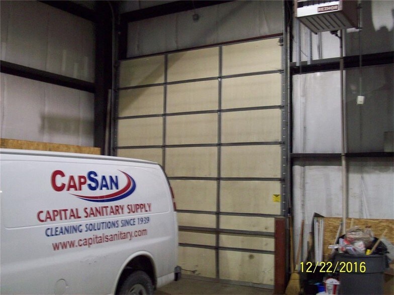 More Photos Of 760 Kacena Dr, Hiawatha Warehouse For Lease