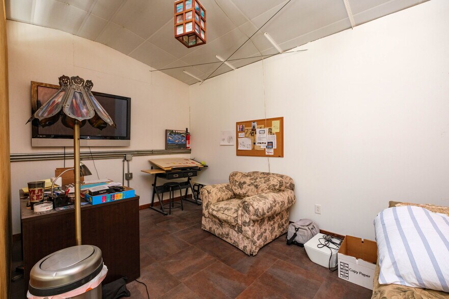 More Photos Of 3315 Harpine Highway, Rockingham Industrial For Sale