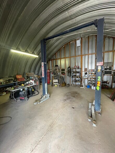 More Photos Of 4907 S Main St, Roswell Auto Dealership For Sale