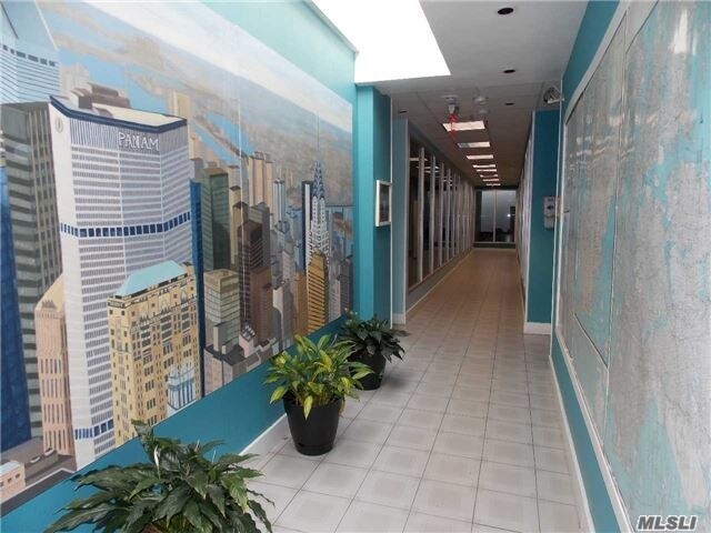 More Photos Of 13-15 37th Ave, Long Island City Warehouse For Sale