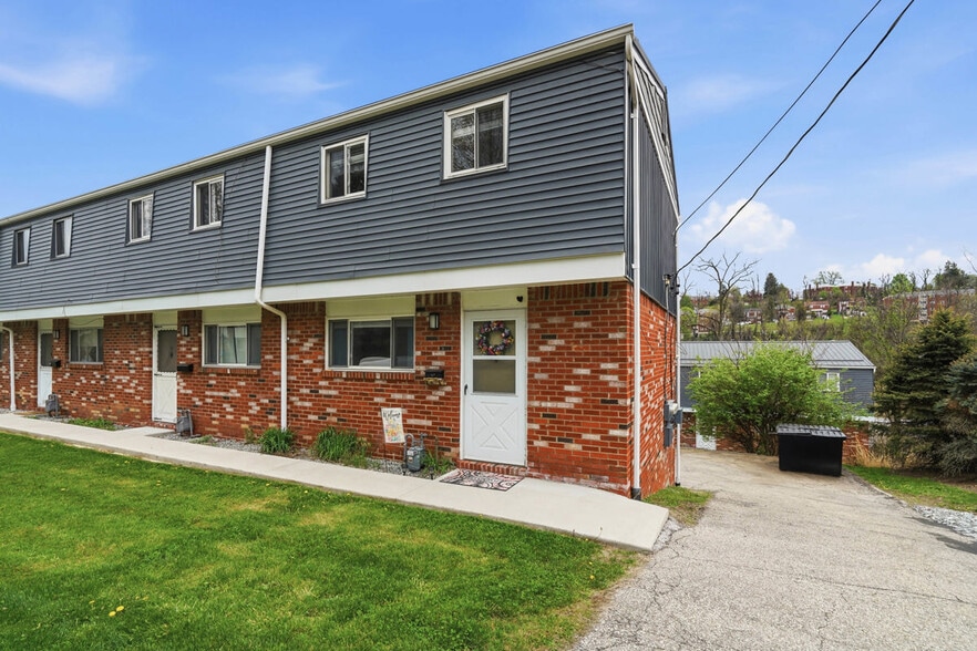 More Photos Of 3801 Hilpert St, Pittsburgh Apartments For Sale